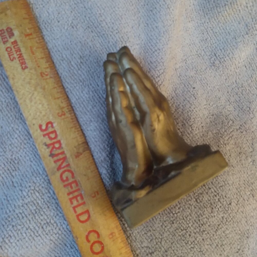 Salt and Pepper Praying Hand Single Shaker